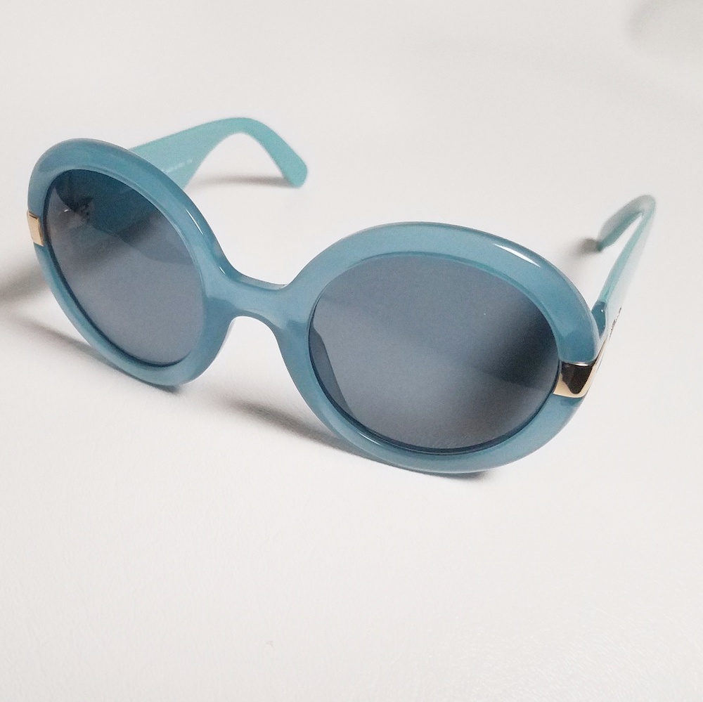 Salvatore Ferragamo Sunglasses - Picture 6 of 8